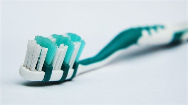 Diş Fırçalamak Oruç Bozarmı? Diş Fırçası